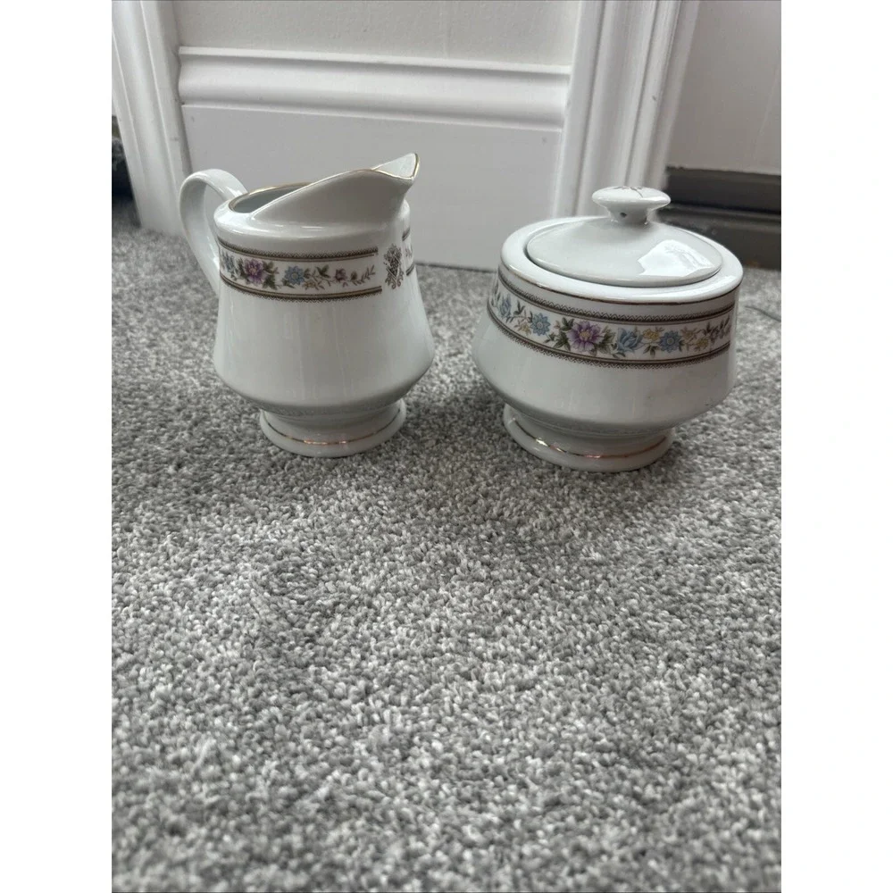Regent China #CX183 Blue Pink Yellow Flower Sugar And Creamer Set Gold Trim
